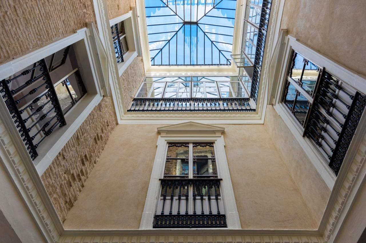 Pajaro Rebelde Panzió Sevilla Kültér fotó